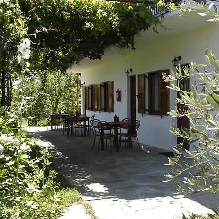 Petrouda'S Apartments Samothráki المظهر الخارجي الصورة