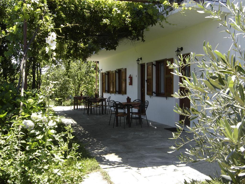 Petrouda'S Apartments Samothráki المظهر الخارجي الصورة