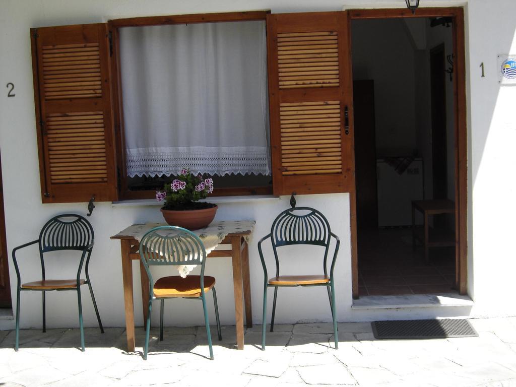 Petrouda'S Apartments Samothráki المظهر الخارجي الصورة